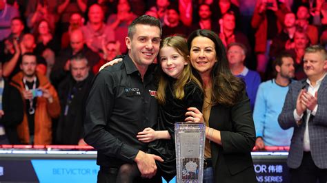 has mark selby been married before
